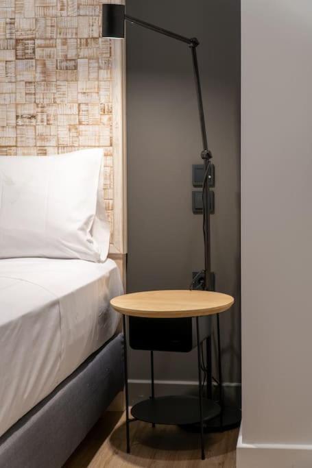 Viola Comfort Suite Афины Экстерьер фото